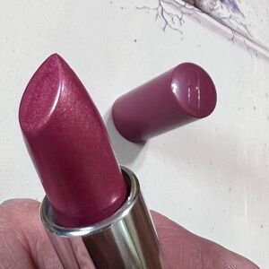 Clinique pop lip color. #13 Love pop color lipstick
